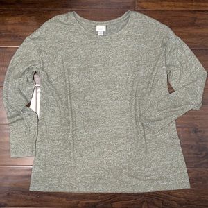 5/$10!! A New Day Cozy Top